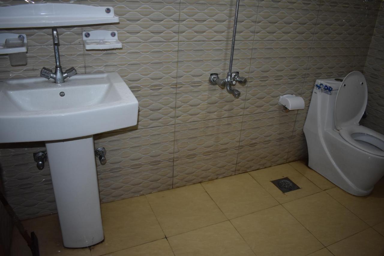 Hotel Kashmir Inn Rawalpindi Dış mekan fotoğraf